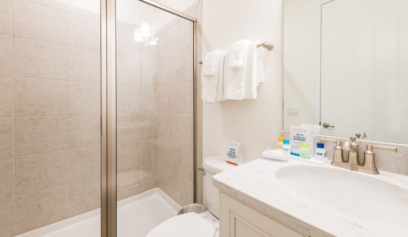 Margaritaville Resort - Four Bedroom shower